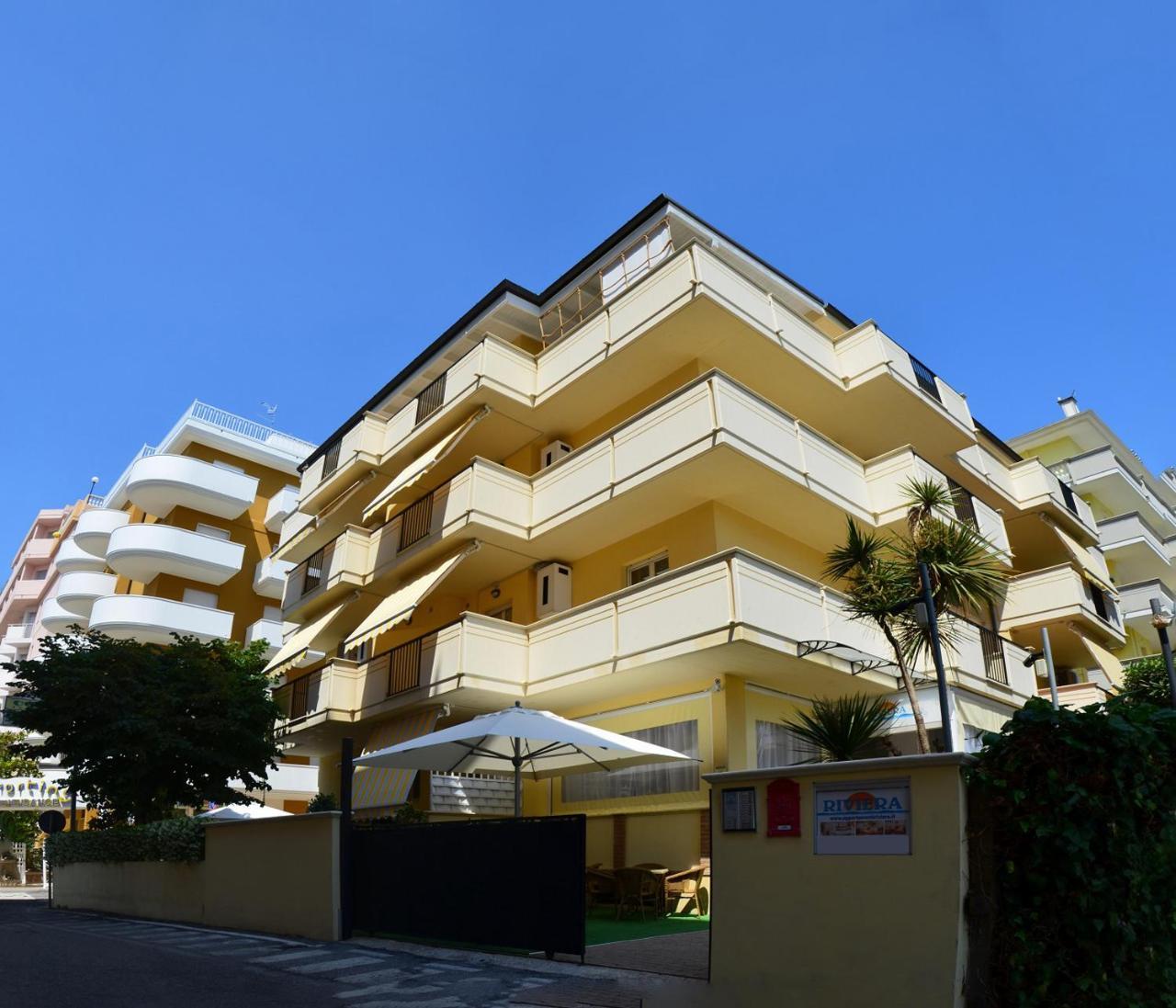 Residence Riviera Alba Adriatica Exteriör bild