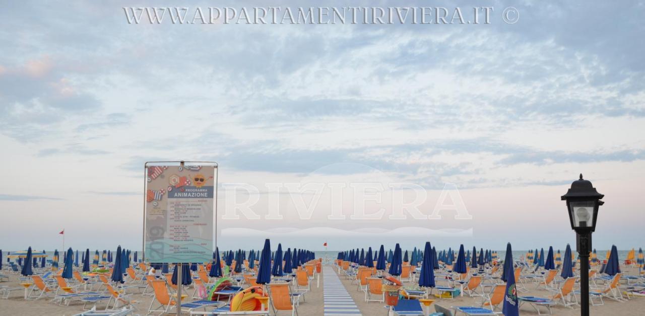Residence Riviera Alba Adriatica Exteriör bild